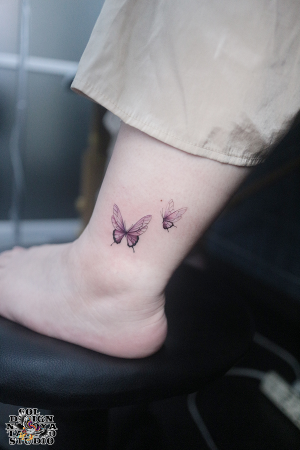 名古屋　タトゥー　女性